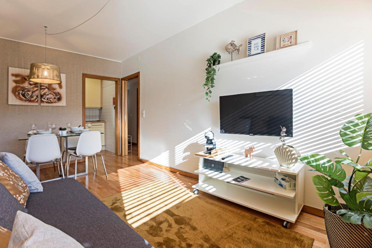Apartment Cozy Flat In Foz By Lovelystay