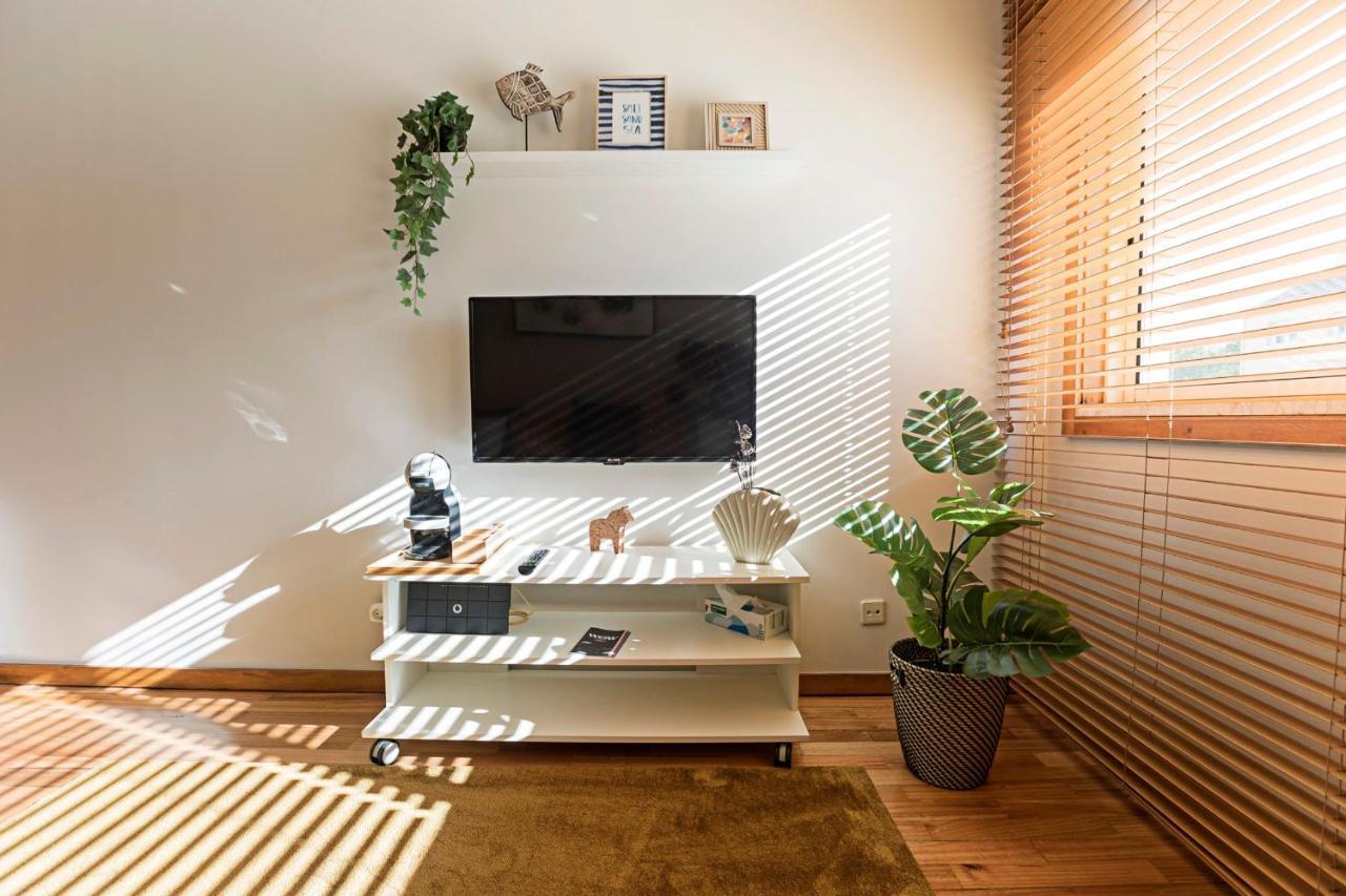 Apartment Cozy Flat In Foz By Lovelystay *